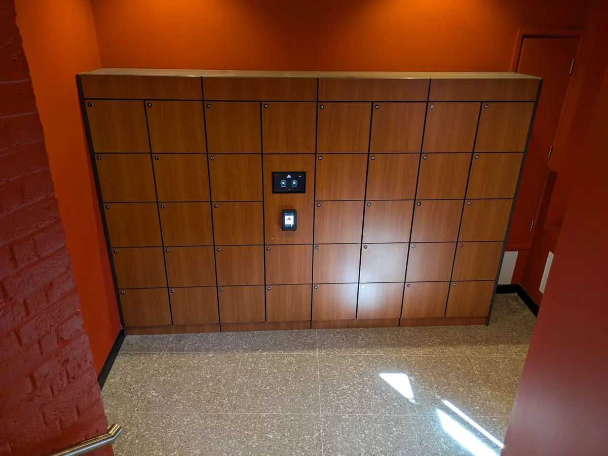 Helch Market, Winchester locker installation 5